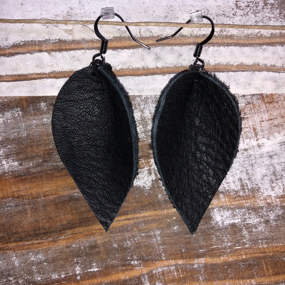 Leather earrings